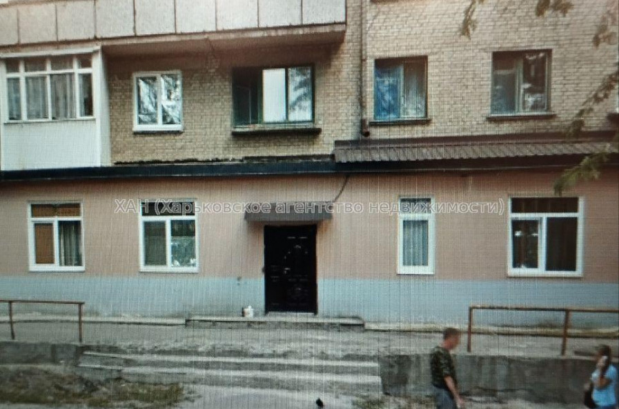 Продам квартиру, Золочевская ул. , 1 кім., 14.80 м², косметический ремонт 