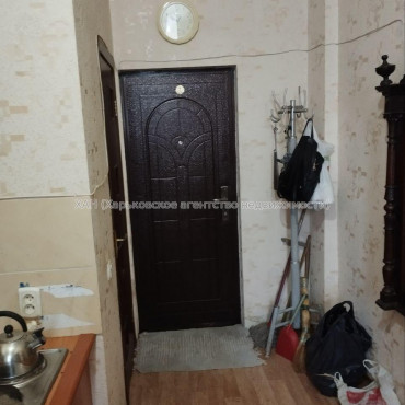 Продам квартиру, Золочевская ул. , 1 кім., 14.80 м², косметический ремонт 