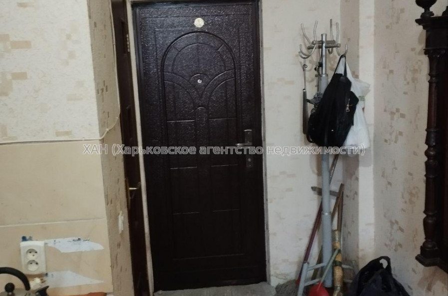 Продам квартиру, Золочевская ул. , 1 кім., 14.80 м², косметический ремонт 