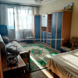 Сдам квартиру, Холодногорская ул. , 2  ком., 49 м², косметический ремонт