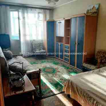 Сдам квартиру, Холодногорская ул. , 2  ком., 49 м², косметический ремонт 