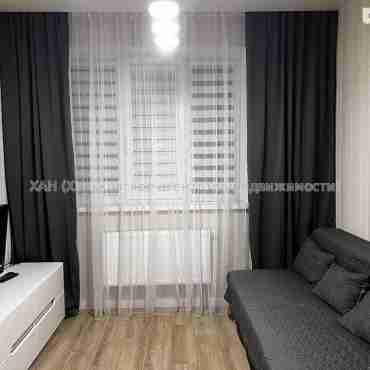 Продам квартиру, Драгоманова ул. , 1 кім., 20 м², евроремонт 