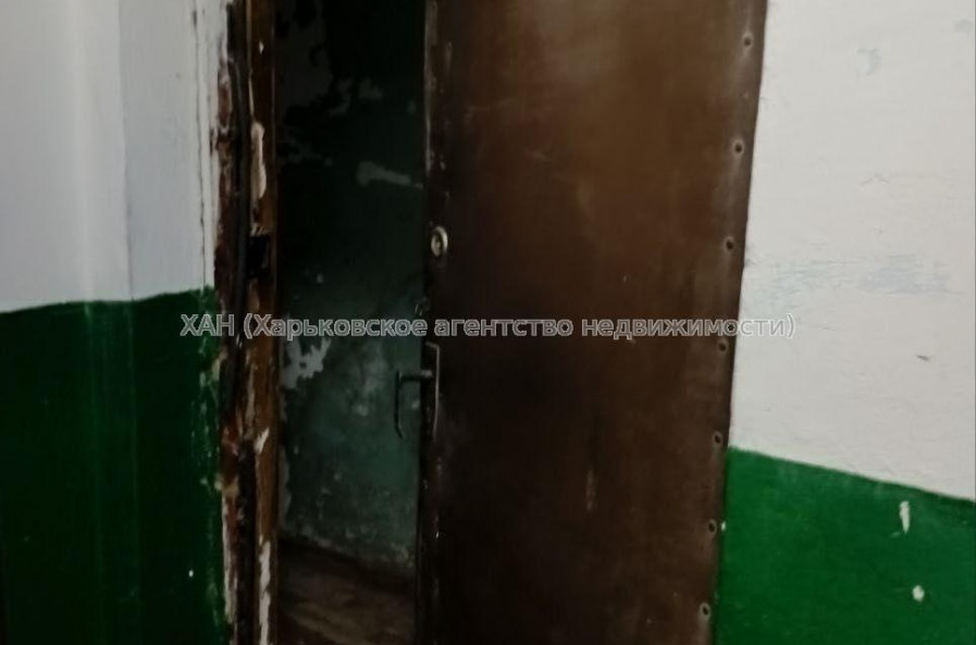 Продам квартиру, Мерефянское шоссе , 1 кім., 32 м², без ремонта 