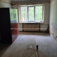 Продам квартиру, Мерефянское шоссе , 1 кім., 32 м², без ремонта 