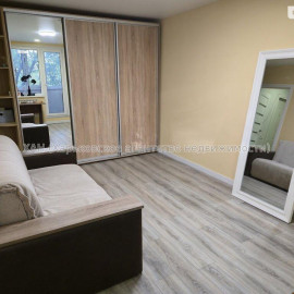 Продам квартиру, Клочковская ул. , 1  ком., 31.60 м², капитальный ремонт