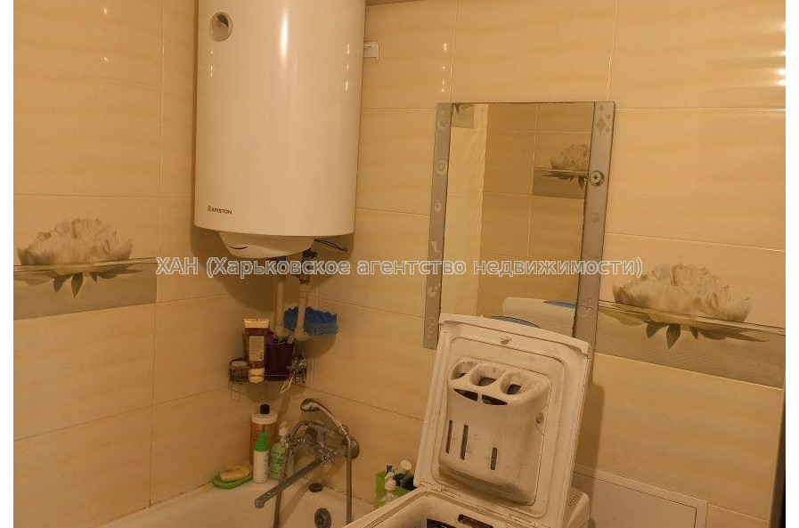 Продам квартиру, Териховская ул. , 1 кім., 32 м², капитальный ремонт 