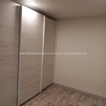 Продам квартиру, Териховская ул. , 1 кім., 32 м², капитальный ремонт 