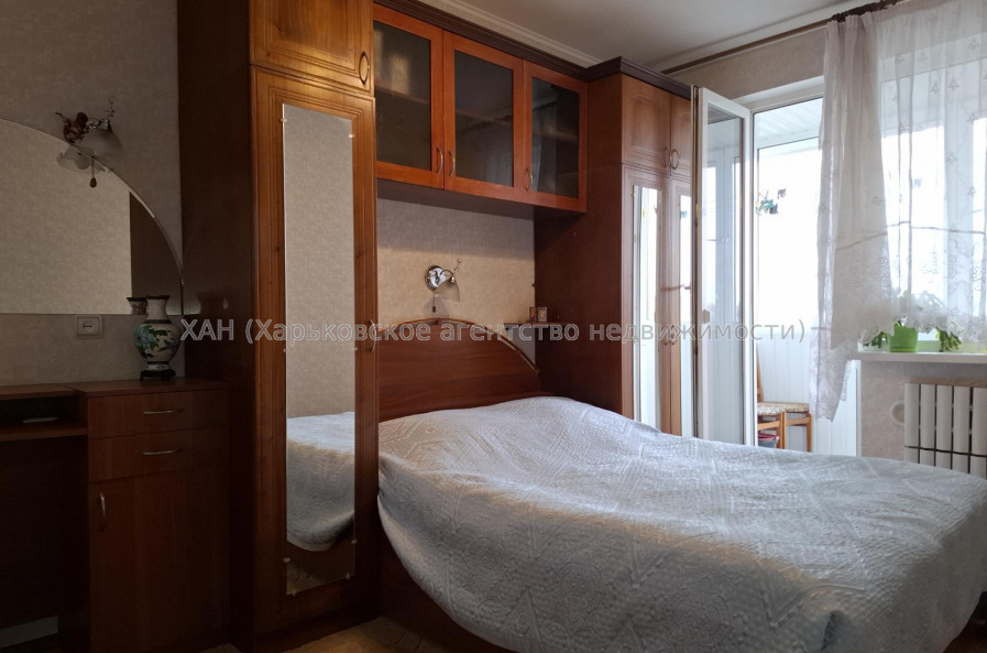 Продам квартиру, Горького въезд , 1/4 , 3 кім., 70.60 м², капитальный ремонт 