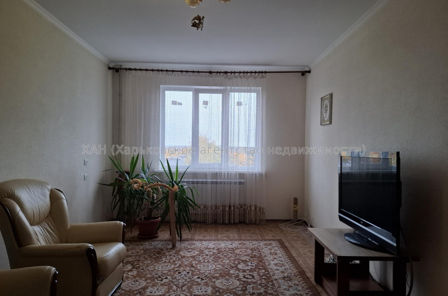 Продам квартиру, Горького въезд , 1/4 , 3 кім., 70.60 м², капитальный ремонт 