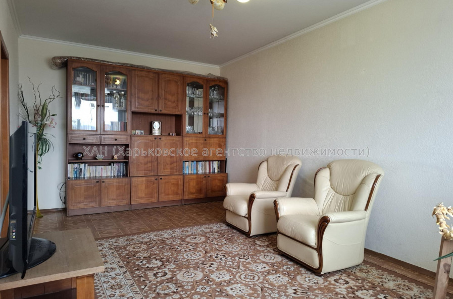Продам квартиру, Горького въезд , 1/4 , 3 кім., 70.60 м², капитальный ремонт 