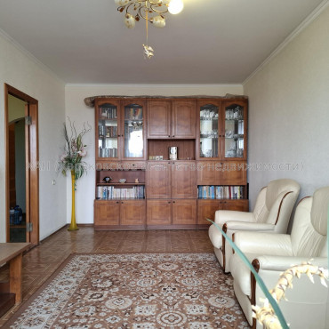 Продам квартиру, Горького въезд , 1/4 , 3 кім., 70.60 м², капитальный ремонт 