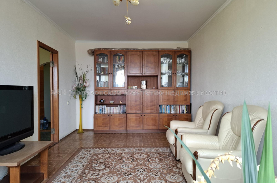 Продам квартиру, Горького въезд , 1/4 , 3 кім., 70.60 м², капитальный ремонт 