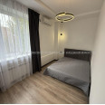 Продам квартиру, 3 кім., 50 м², капитальный ремонт 