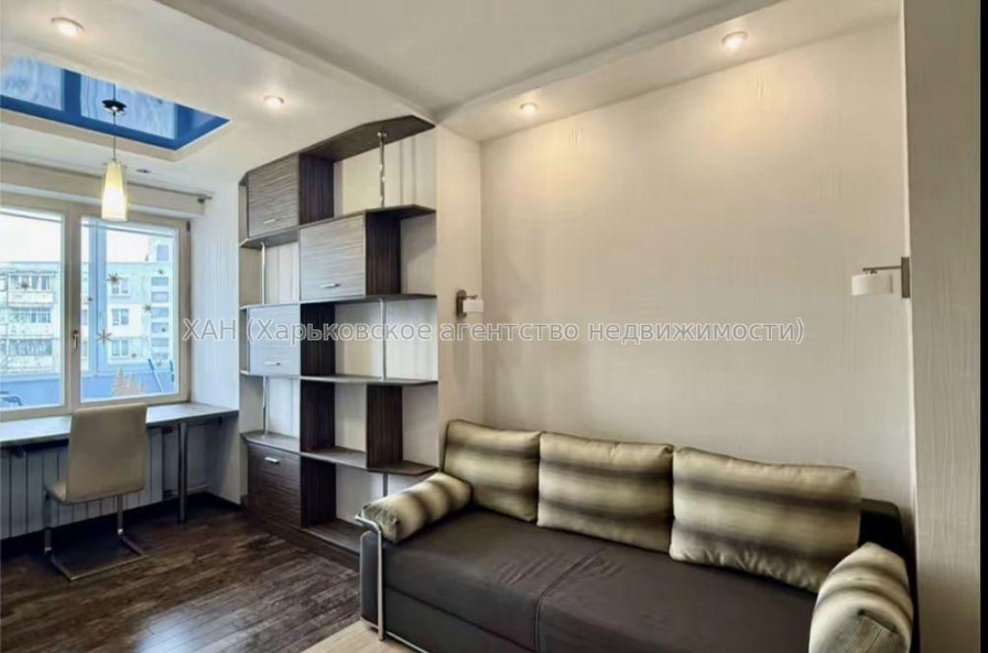 Продам квартиру, Аэрокосмический пр. , 2  ком., 86 м², евроремонт 