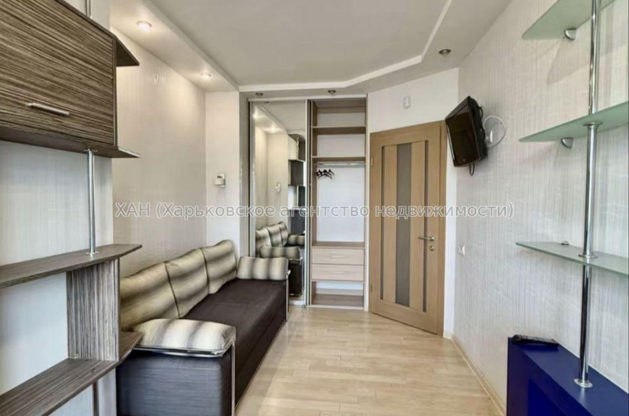 Продам квартиру, Аэрокосмический пр. , 2  ком., 86 м², евроремонт 
