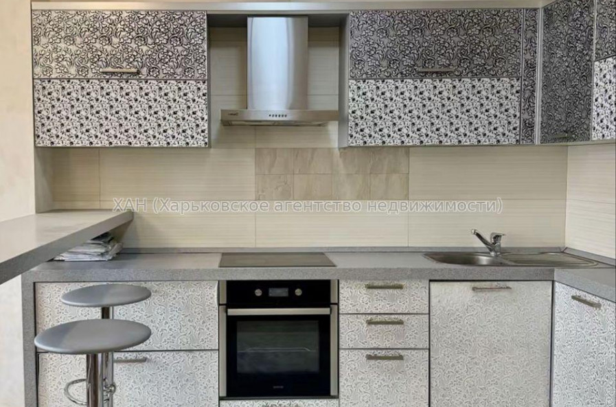 Продам квартиру, Аэрокосмический пр. , 2  ком., 86 м², евроремонт 