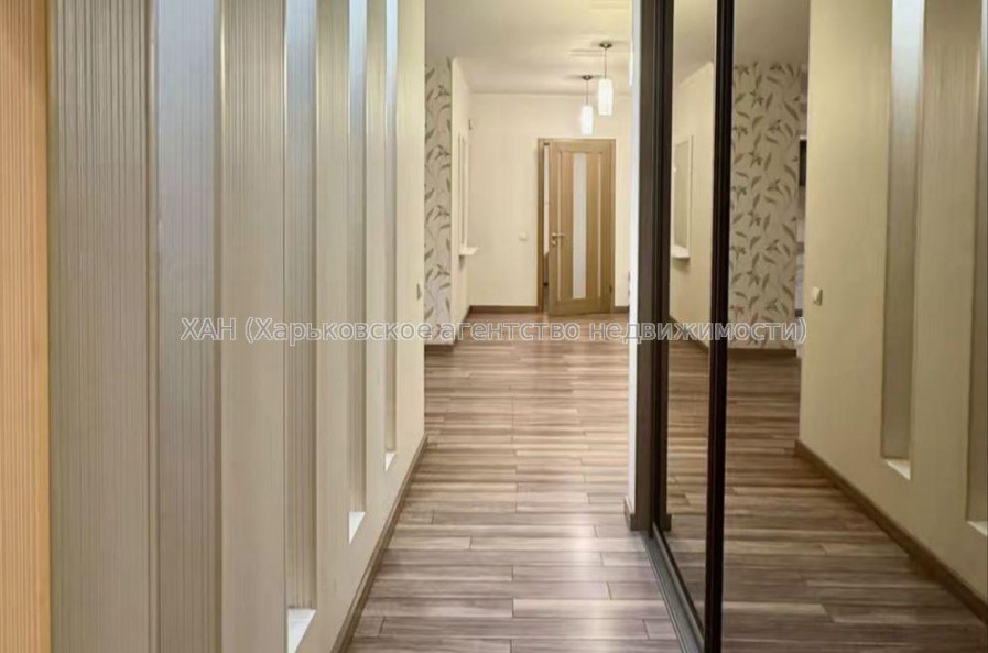 Продам квартиру, Аэрокосмический пр. , 2  ком., 86 м², евроремонт 
