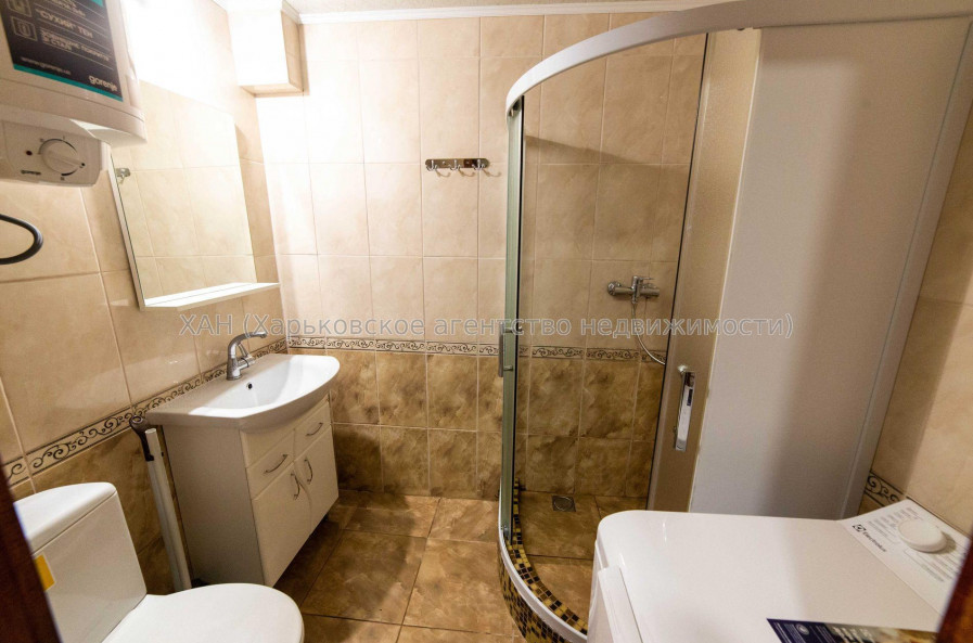 Продам квартиру, Афанасьевская ул. , 1  ком., 23 м², евроремонт 