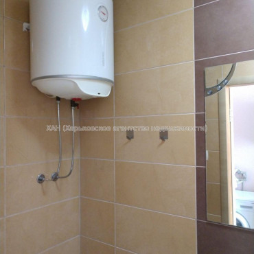 Продам квартиру, Шевченковский пер. , 1  ком., 16.20 м², косметический ремонт 