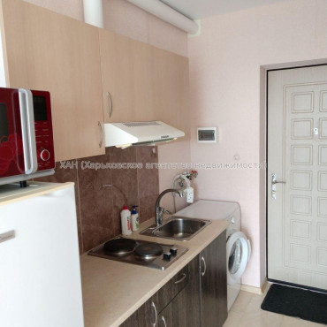 Продам квартиру, Шевченковский пер. , 1  ком., 16.20 м², косметический ремонт 