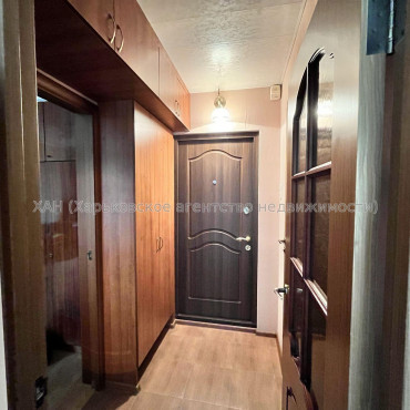 Продам квартиру, Владислава Зубенко ул. , 1 кім., 26 м², евроремонт 