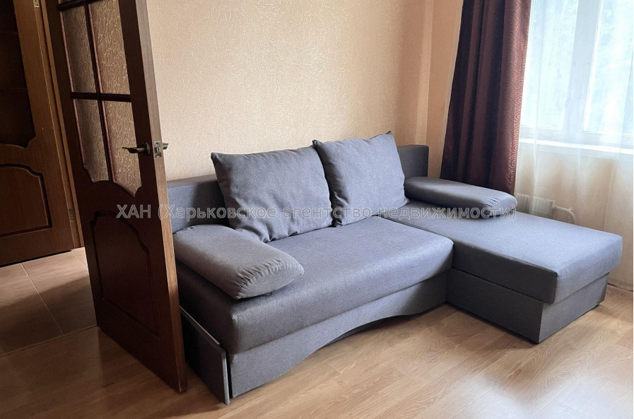 Продам квартиру, Владислава Зубенко ул. , 1 кім., 26 м², евроремонт 