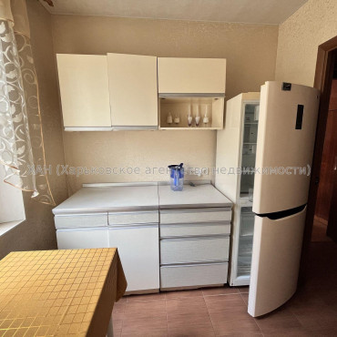 Продам квартиру, Владислава Зубенко ул. , 1 кім., 26 м², евроремонт 