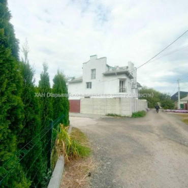 Продам квартиру, Леси Украинки ул. , 1 кім., 14 м², капитальный ремонт 