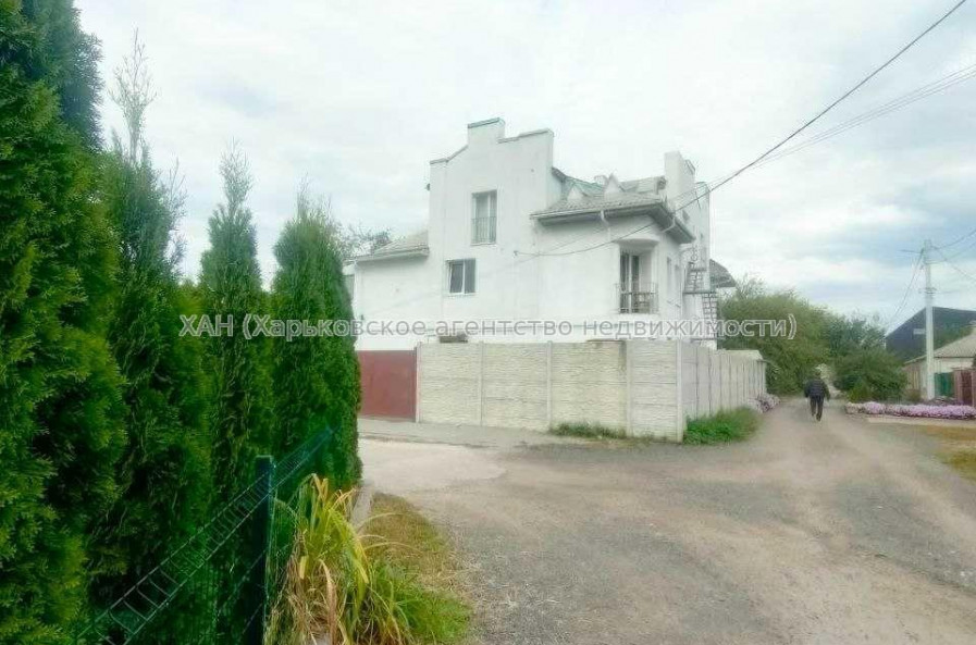 Продам квартиру, Леси Украинки ул. , 1 кім., 14 м², капитальный ремонт 