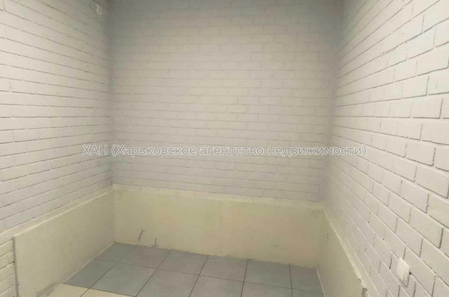 Продам квартиру, Леси Украинки ул. , 1 кім., 14 м², капитальный ремонт 