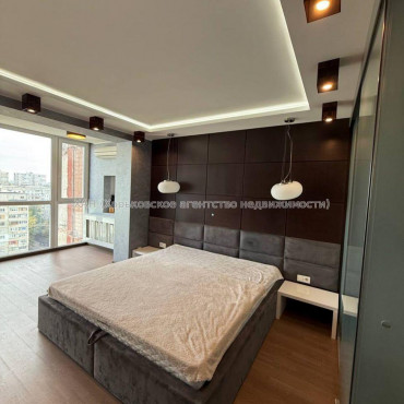 Продам квартиру, Олимпийская ул. , 3  ком., 87 м², авторский дизайн 