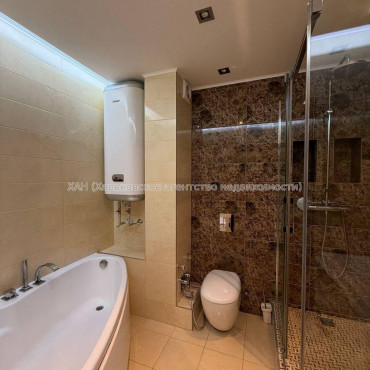 Продам квартиру, Олимпийская ул. , 3  ком., 87 м², авторский дизайн 