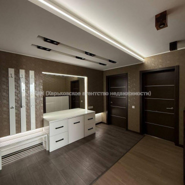 Продам квартиру, Олимпийская ул. , 3  ком., 87 м², авторский дизайн 