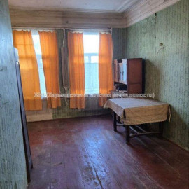 Продам квартиру, Териховская ул. , 2 кім., 50 м², без ремонта