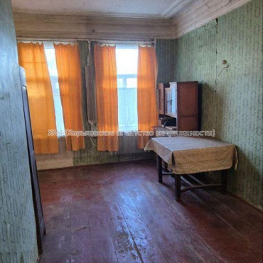 Продам квартиру, Териховская ул. , 2 кім., 50 м², без ремонта 