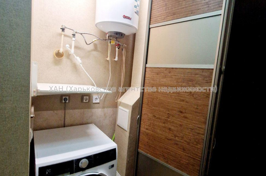 Продам квартиру, Станислава Парталы ул. , 3  ком., 118 м², авторский дизайн 
