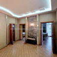 Продам квартиру, Станислава Парталы ул. , 3  ком., 118 м², авторский дизайн 