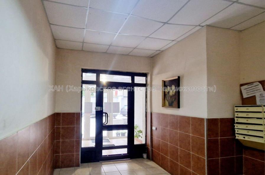 Продам квартиру, Станислава Парталы ул. , 3  ком., 118 м², авторский дизайн 