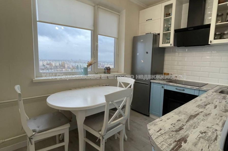 Продам квартиру, Гарибальди ул. , 2  ком., 56 м², евроремонт 