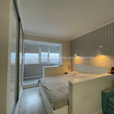 Продам квартиру, Гарибальди ул. , 2  ком., 56 м², евроремонт 