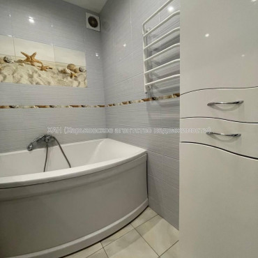 Продам квартиру, Гарибальди ул. , 2  ком., 56 м², евроремонт 