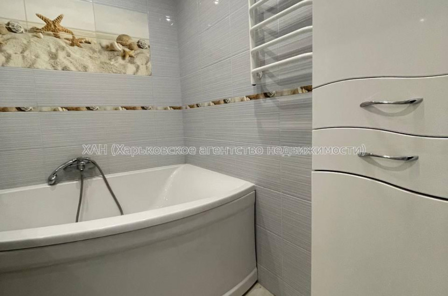 Продам квартиру, Гарибальди ул. , 2  ком., 56 м², евроремонт 