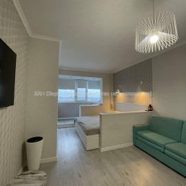 Продам квартиру, Гарибальди ул. , 2 кім., 56 м², евроремонт