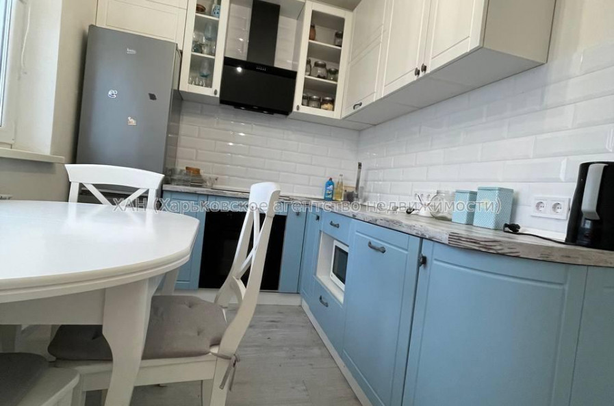 Продам квартиру, Гарибальди ул. , 2  ком., 56 м², евроремонт 