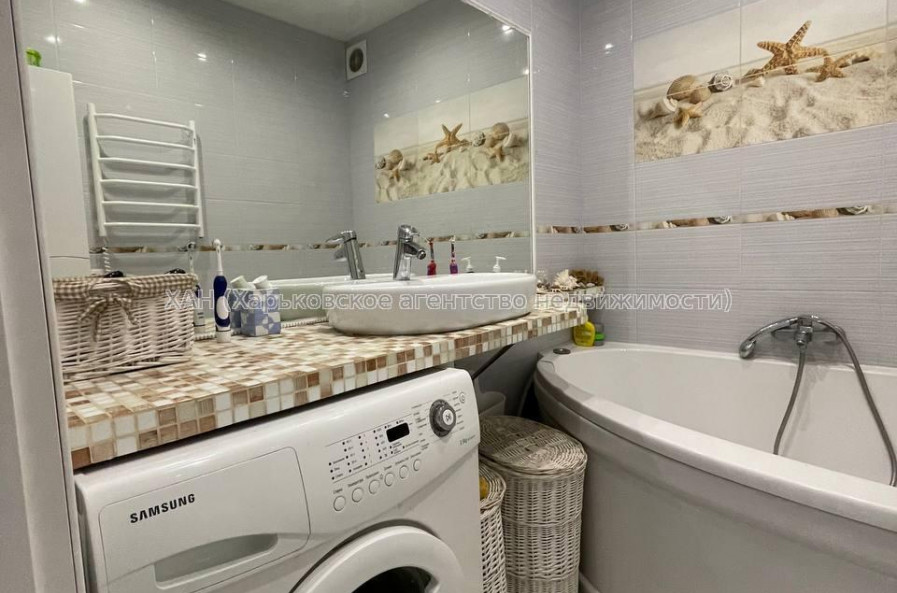 Продам квартиру, Гарибальди ул. , 2  ком., 56 м², евроремонт 