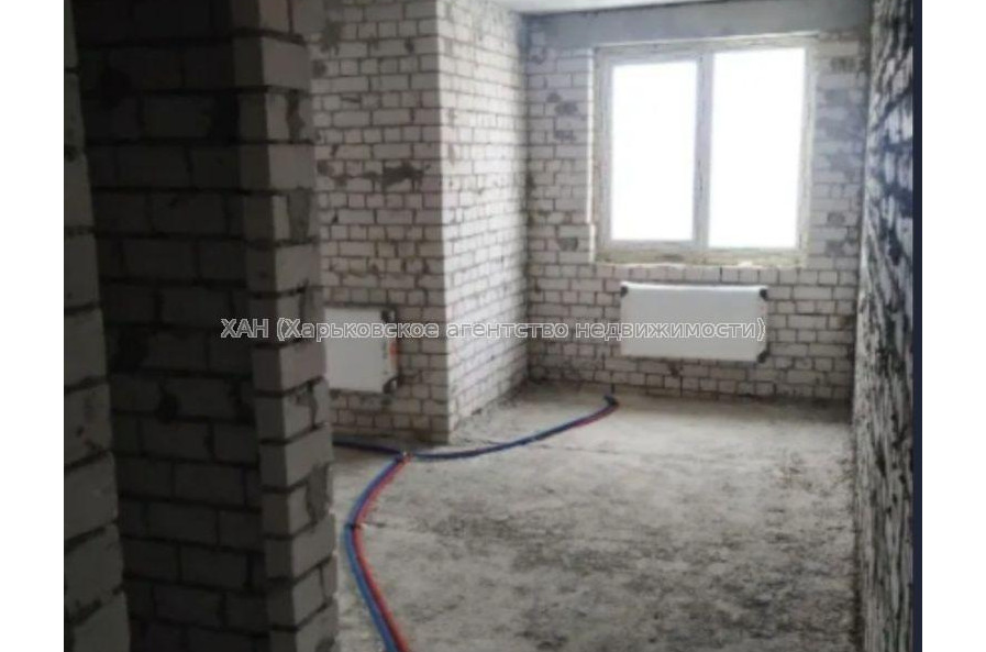 Продам квартиру, Шевченковский пер. , 1 кім., 41 м², без внутренних работ 