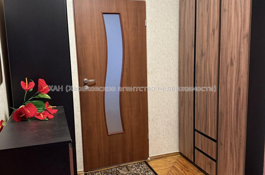 Продам квартиру, Ахсарова Энвера ул. , 2  ком., 48.90 м², евроремонт 
