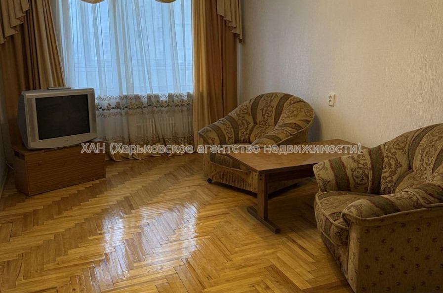 Продам квартиру, Ахсарова Энвера ул. , 2  ком., 48.90 м², евроремонт 