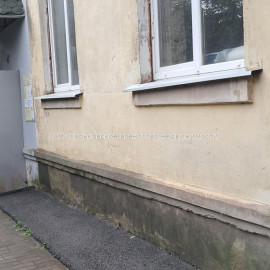 Продам квартиру, Пахаря пер. , 1  ком., 32 м², без ремонта