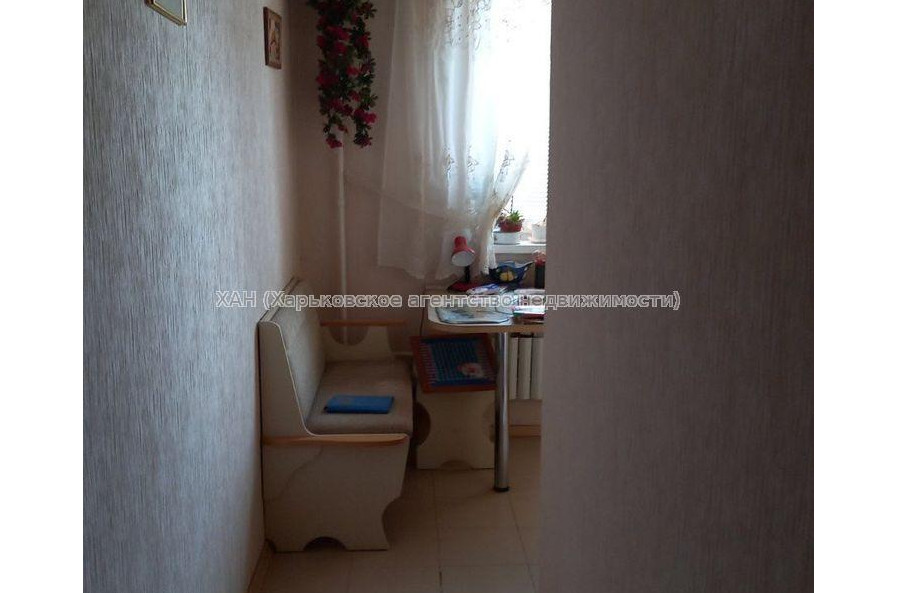 Продам квартиру, Соборности Украины ул. , 1 кім., 32.80 м², евроремонт 